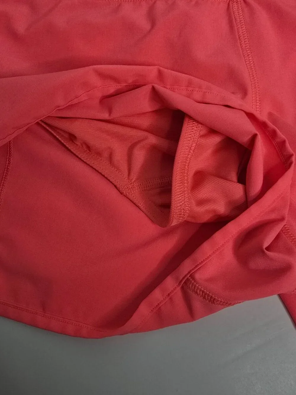 Lululemon Speed Running Shorts Pink Womens Sz 10 Activewear Athletic Striped